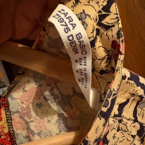 Zara Multicolor Floral Long Sleeve Dress with high neck - Picture 2 of 2